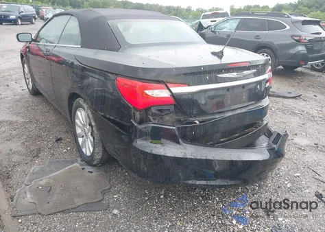 2011 Chrysler 200 Touring z USA, uszkodzony, nr VIN 1C3BC2EG6BN543168